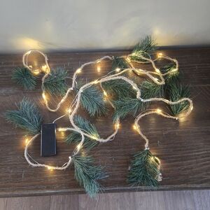 Battery-Powered Pine Garland String Lights